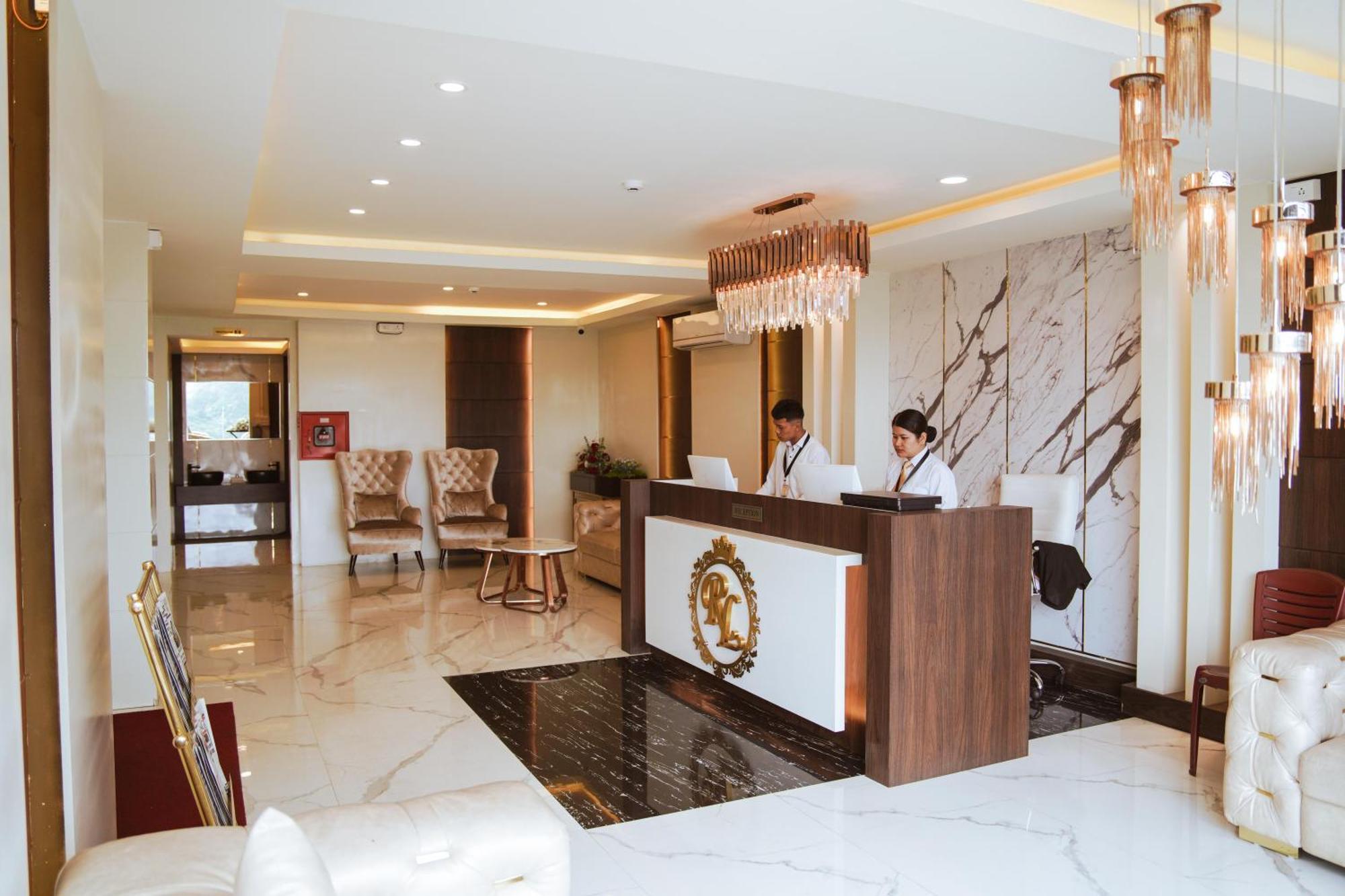 Royale Lalawi Hotel Аиджал Экстерьер фото